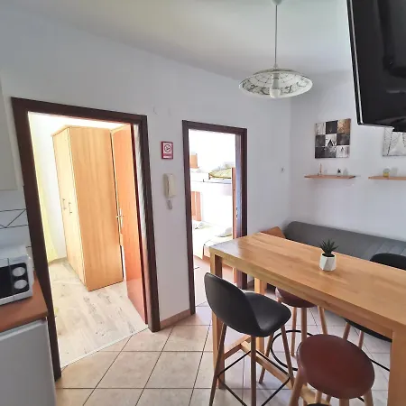 Kinkela Apartment *